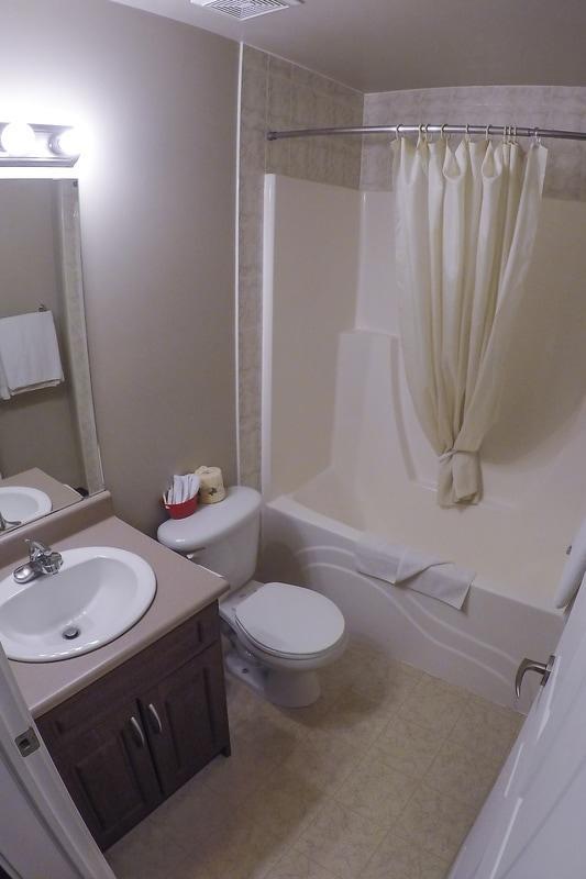 Westwood Inn Drayton Valley エクステリア 写真